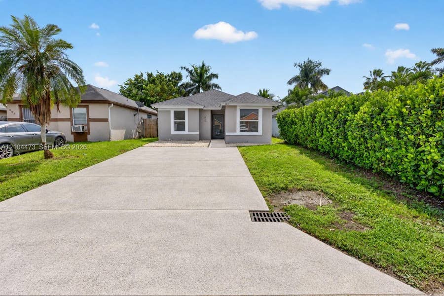 Property photo for 843 SW 10th Street, Florida City, FL
