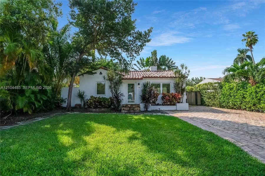 Property photo for 718 NE 87th Street, Miami, FL