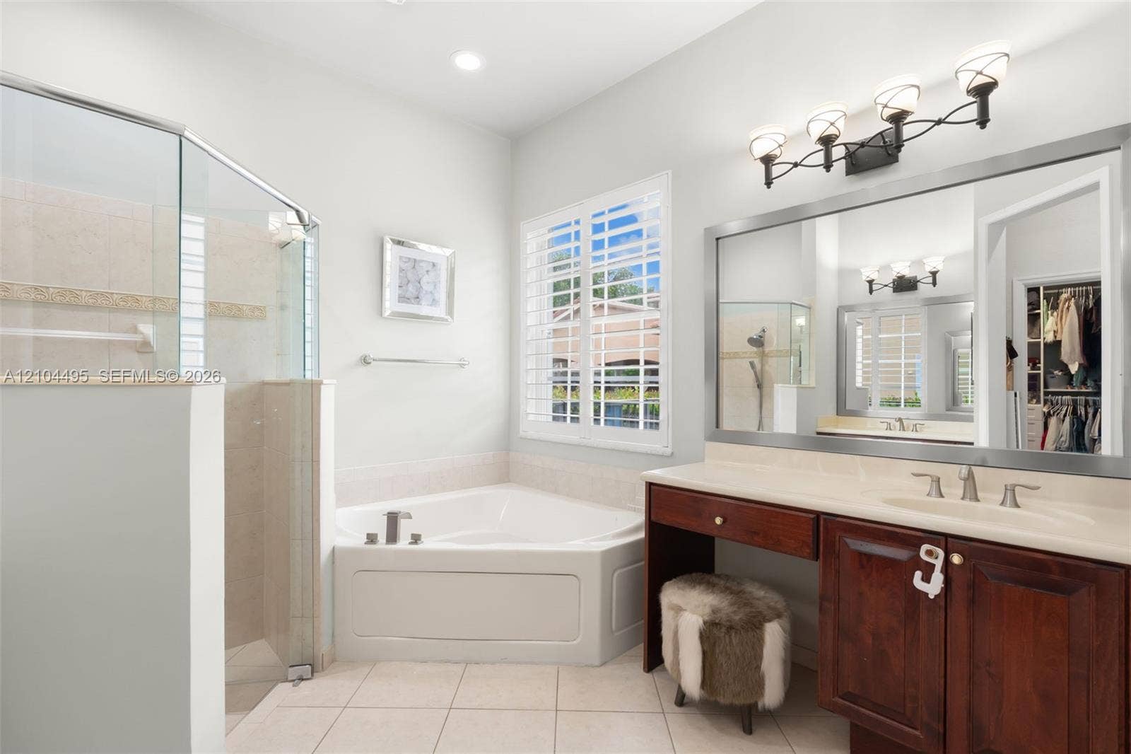 143 Via Catalunha, Jupiter, FL 33458 Photo 31
