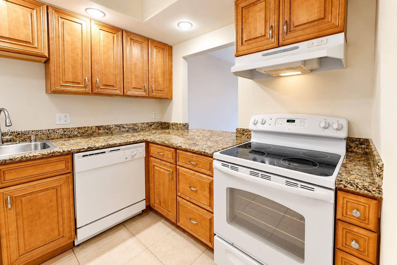 400 Leslie Drive, #205, Hallandale Beach, FL 33009 Photo 5