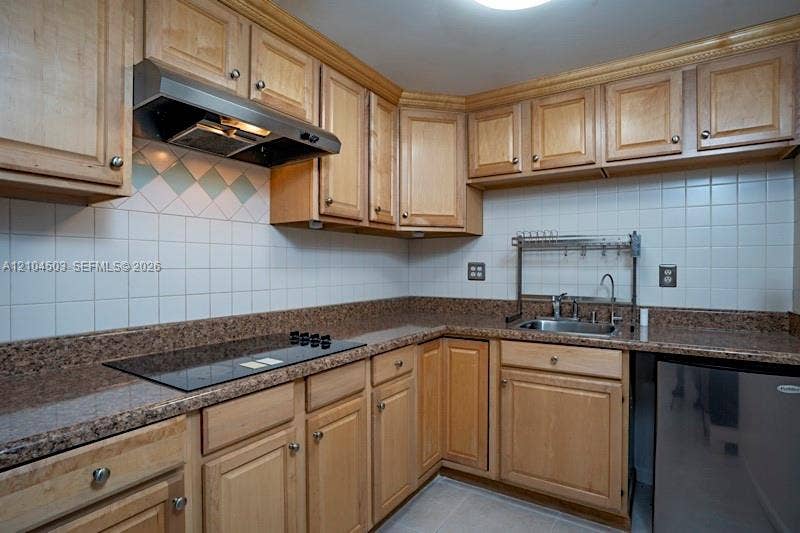 606 W 81st Street, #111, Hialeah, Hialeah, FL 33014 Photo 8