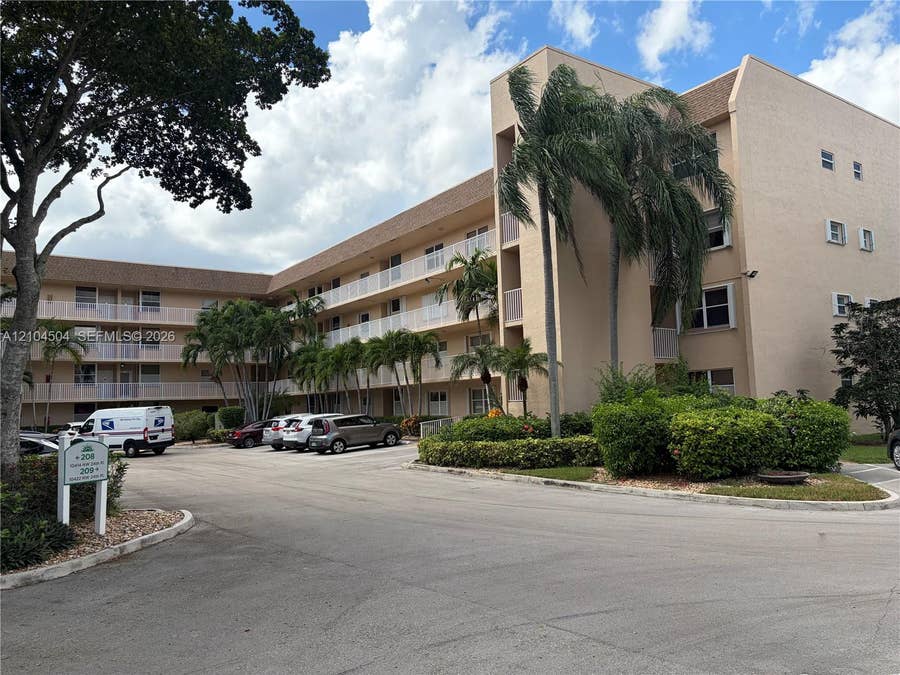 Property photo for 10422 NW 24th Place, #409, Sunrise, FL