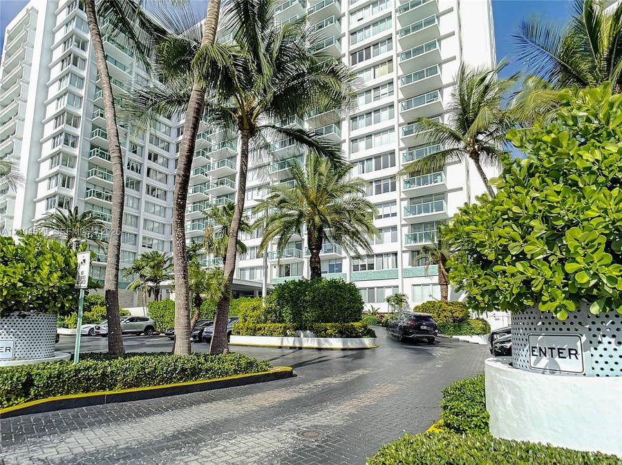 Property photo for 1000 West Avenue, #205, Miami Beach, FL