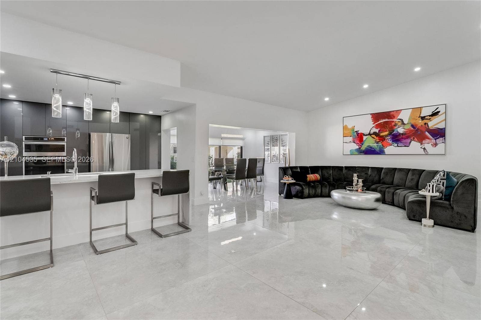 21244 Harbor Way, #211-21, Aventura, FL 33180 Photo 3