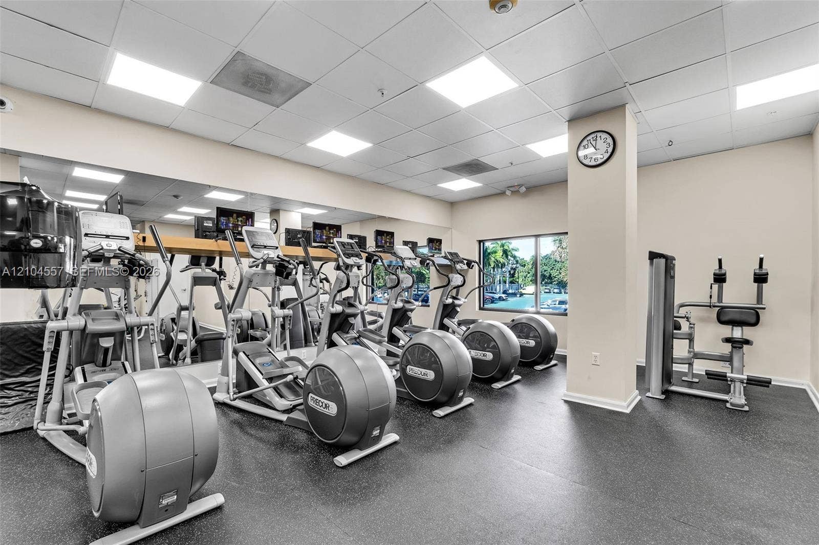 2333 Brickell Avenue, #1808, Miami, FL 33129 Gym has Steam & Sauna Rooms