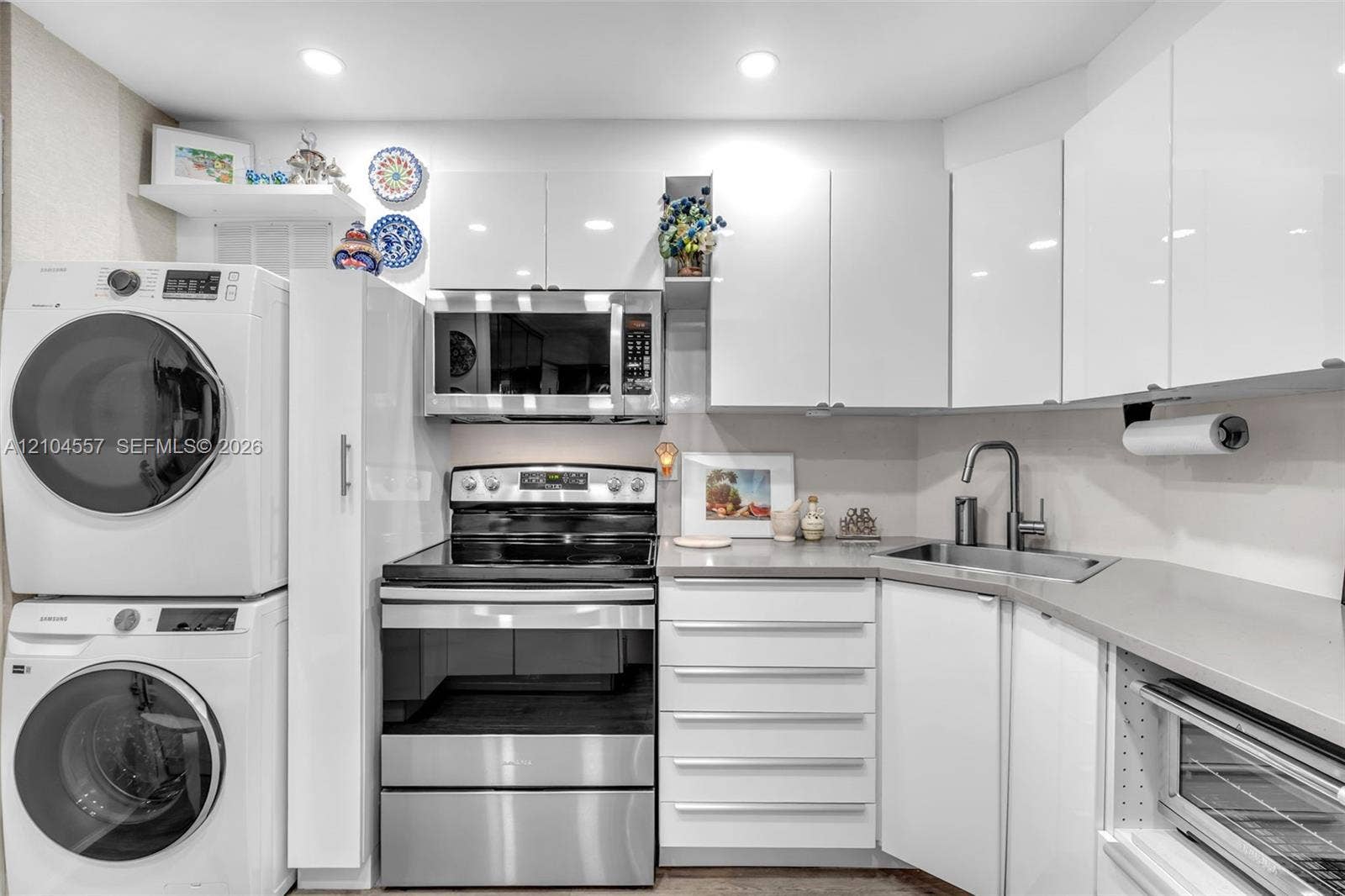 2333 Brickell Avenue, #1808, Miami, FL 33129 Photo 8