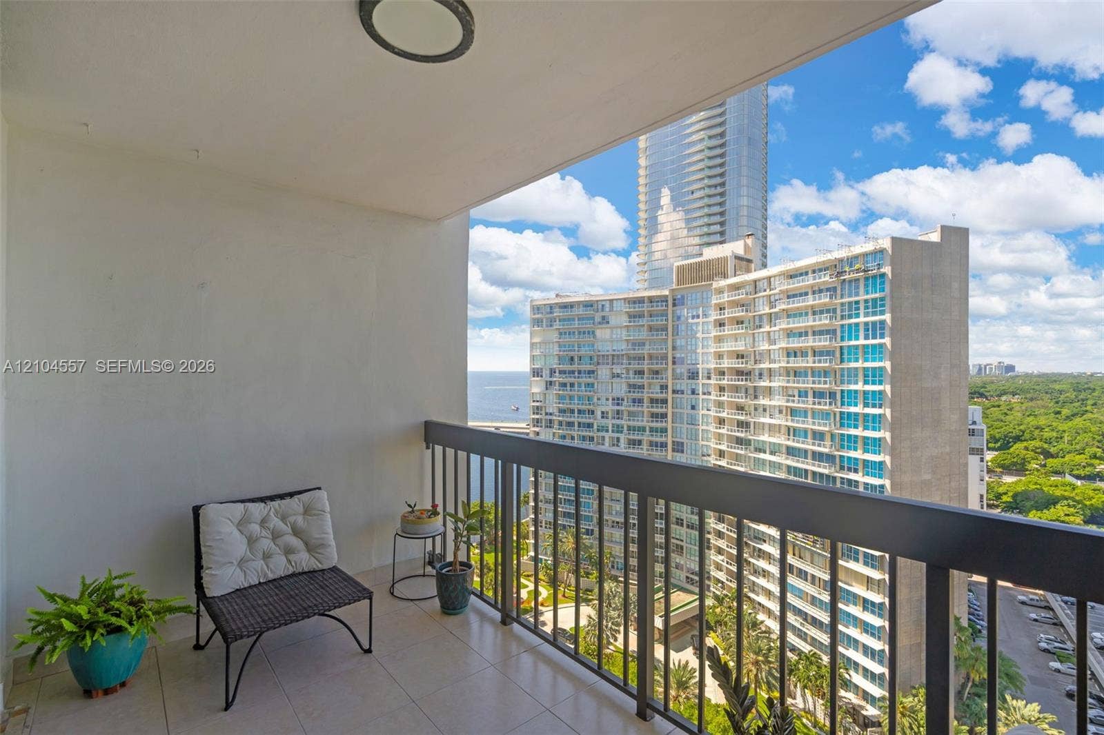 2333 Brickell Avenue, #1808, Miami, FL 33129 Photo 2