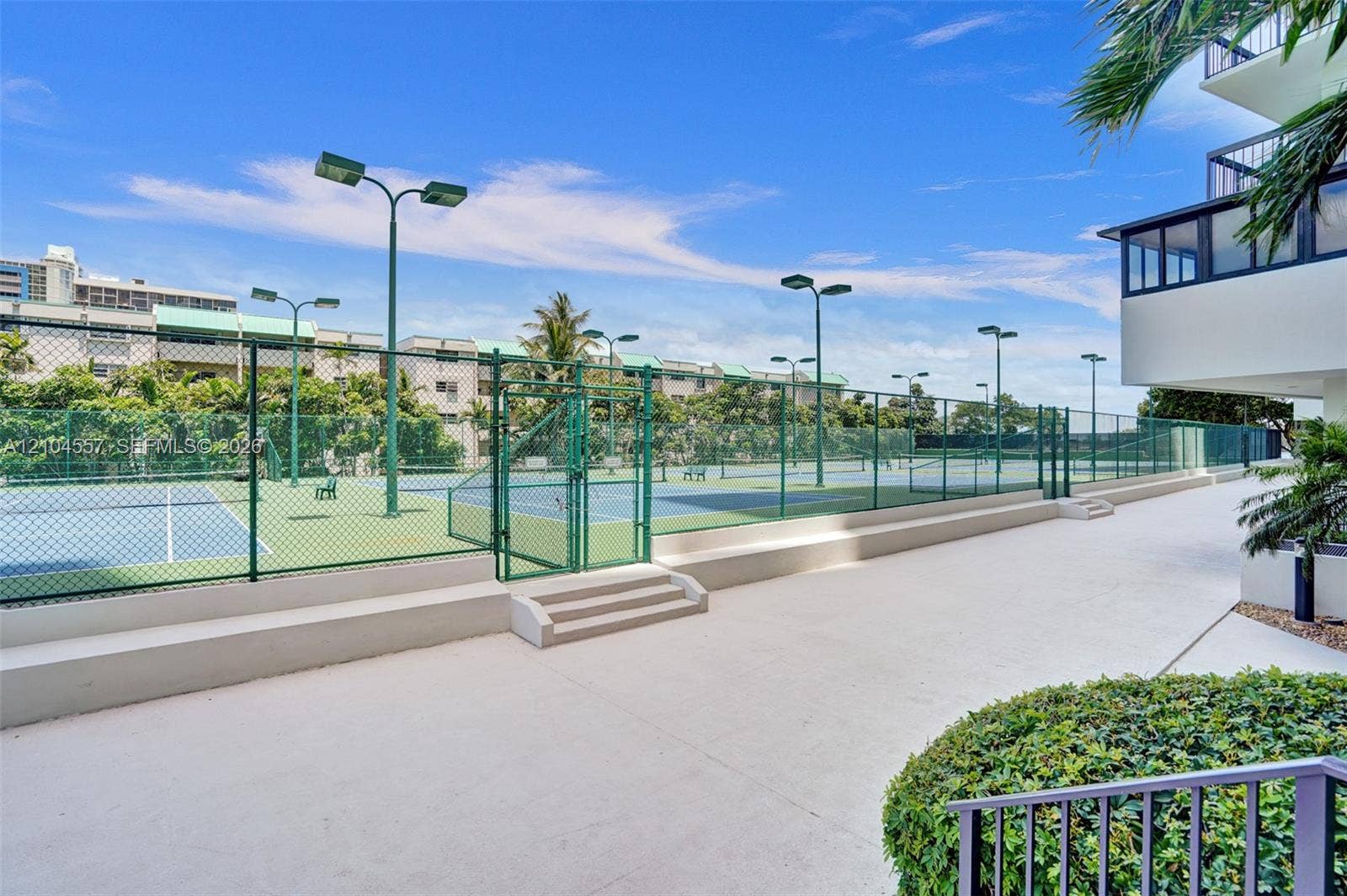 2333 Brickell Avenue, #1808, Miami, FL 33129 Photo 24