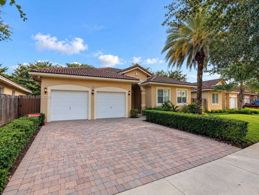 Property photo for 1025 NE 16th Avenue, Homestead, FL
