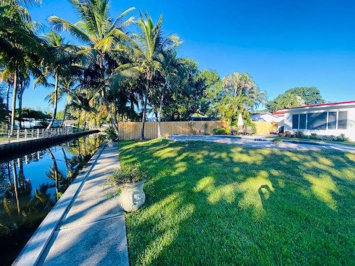 1773 SW 28th Way, Fort Lauderdale, Fort Lauderdale, FL 33312 Photo 2