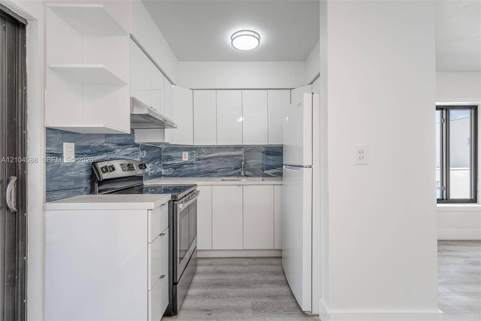 852 SW 1st Street, #4, Miami, Miami, FL 33130 Photo 1