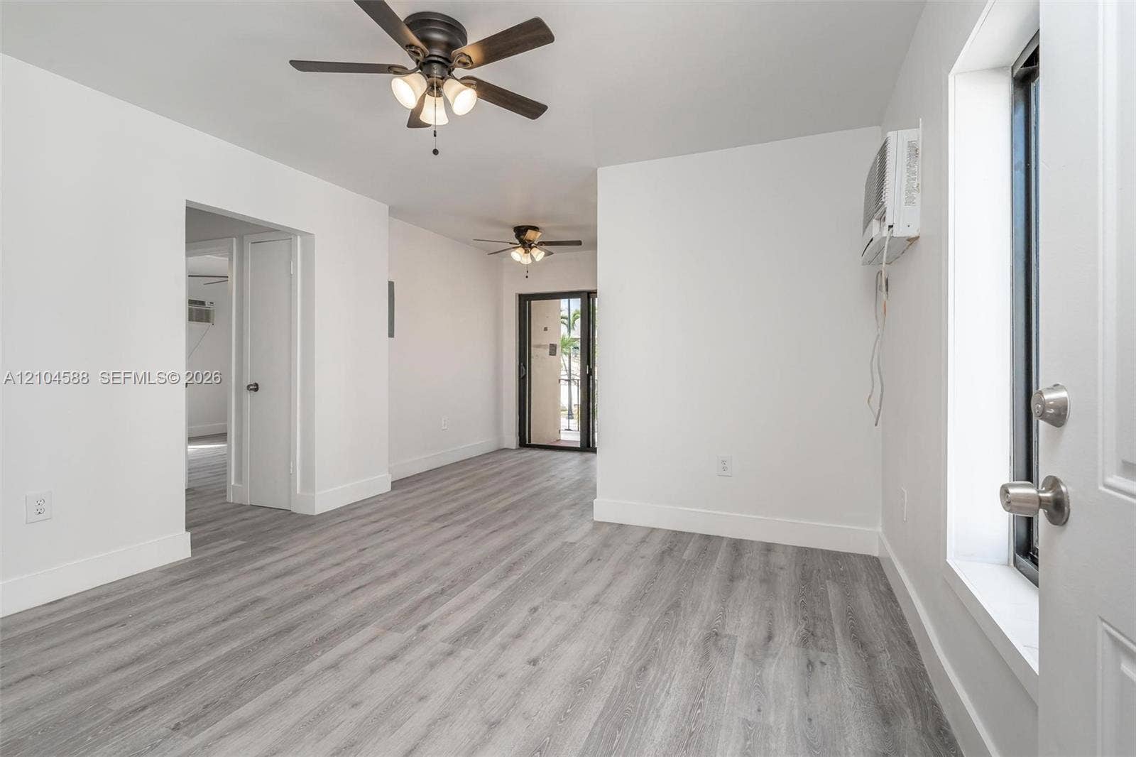 852 SW 1st Street, #4, Miami, Miami, FL 33130 Photo 4