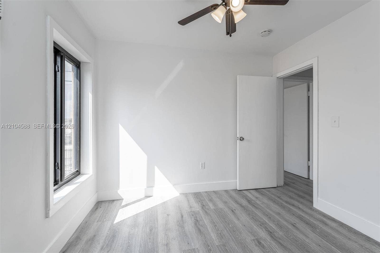 852 SW 1st Street, #4, Miami, Miami, FL 33130 Photo 3