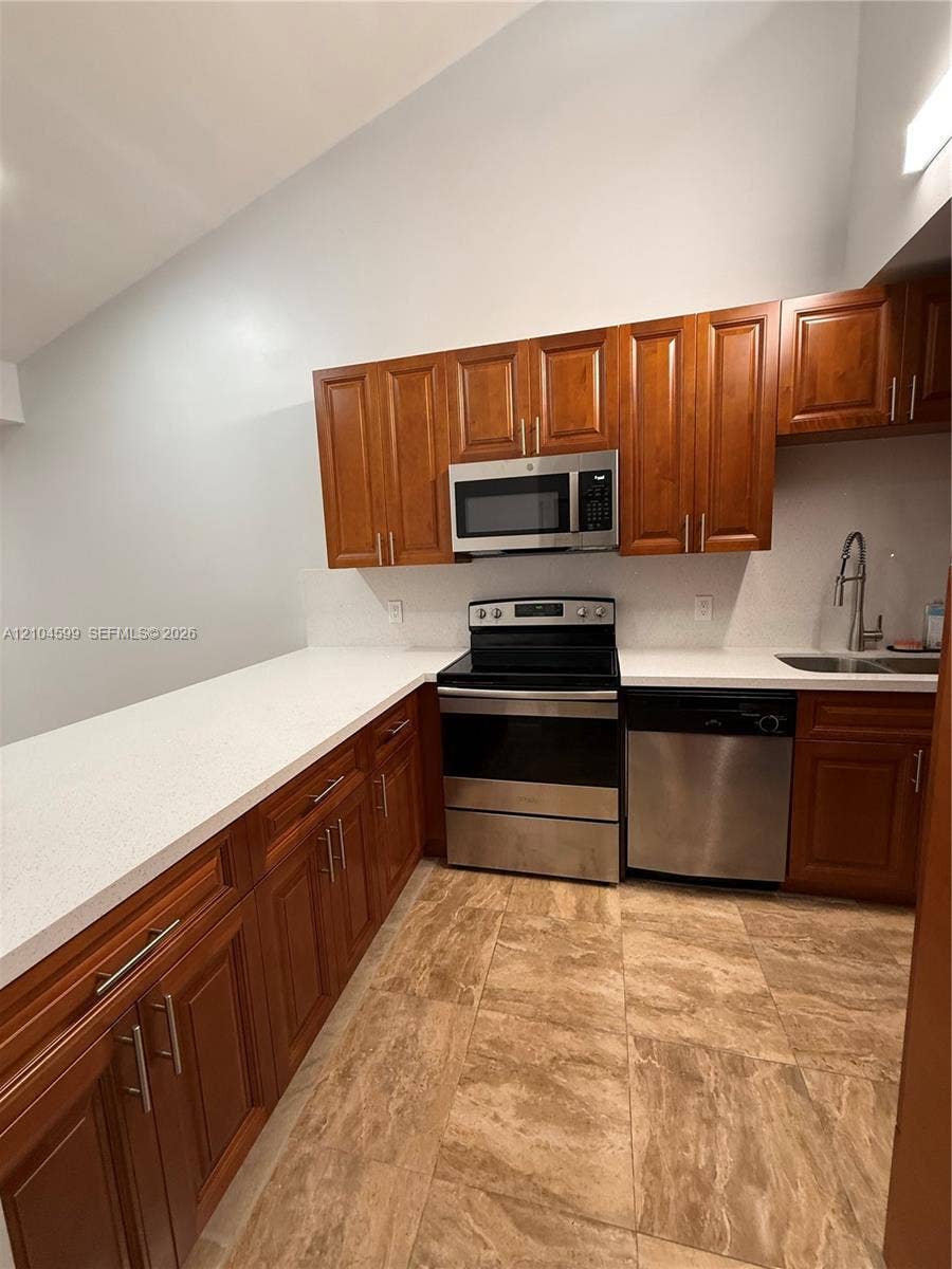3811 SW 69th Avenue, #12-L, Miramar, Miramar, FL 33023 Photo 8