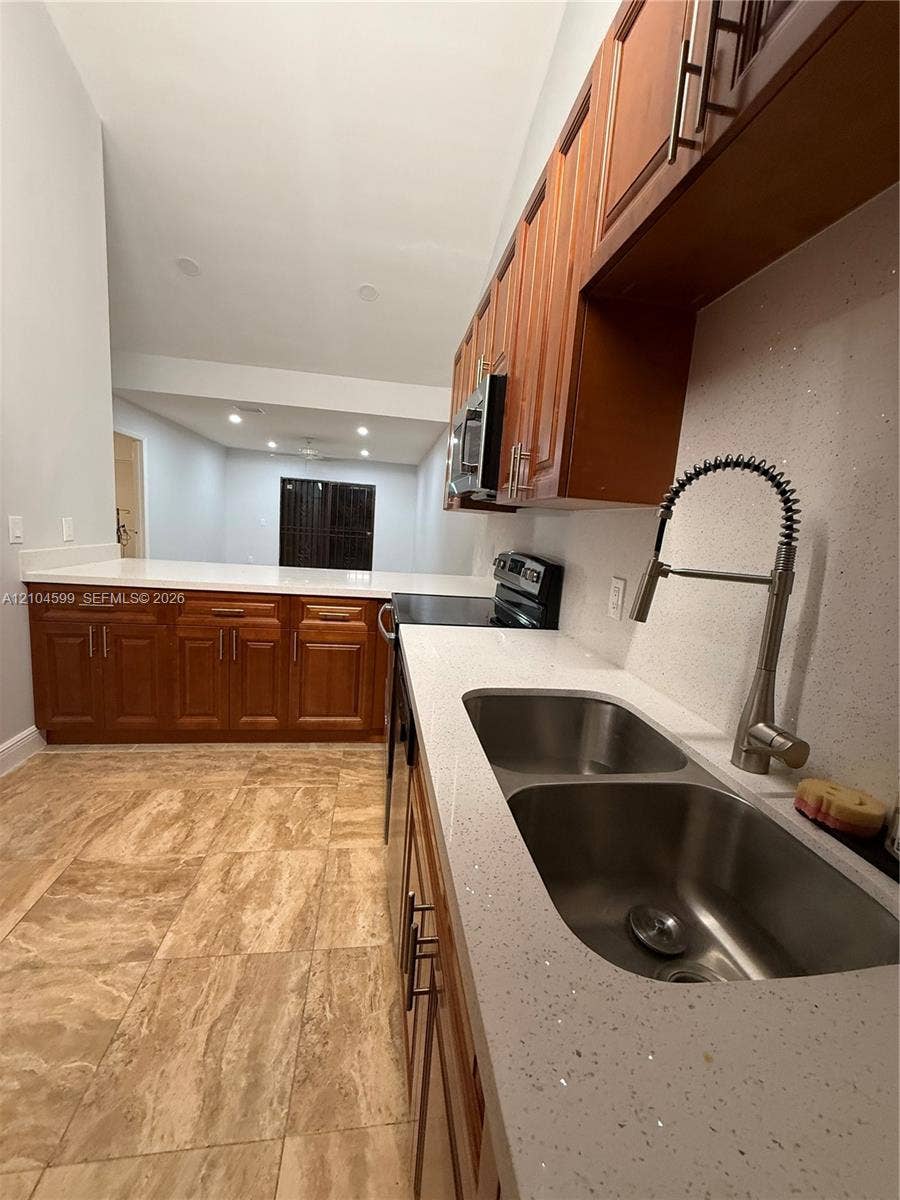 3811 SW 69th Avenue, #12-L, Miramar, Miramar, FL 33023 Photo 35