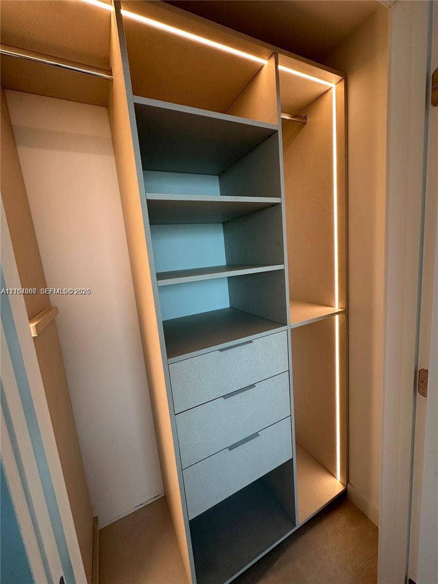 500 Alton Road, #1008, Miami Beach, Miami Beach, FL 33139 Photo 15