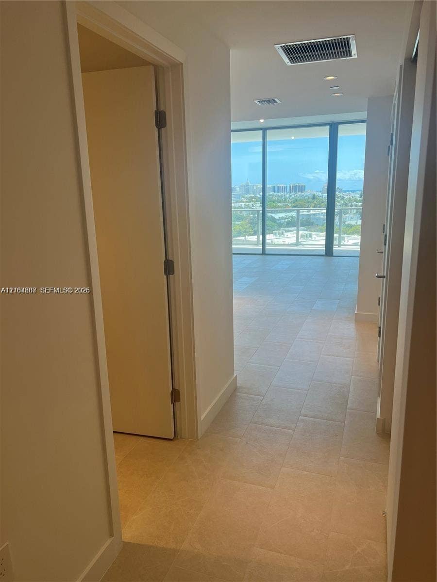 500 Alton Road, #1008, Miami Beach, Miami Beach, FL 33139 Photo 4
