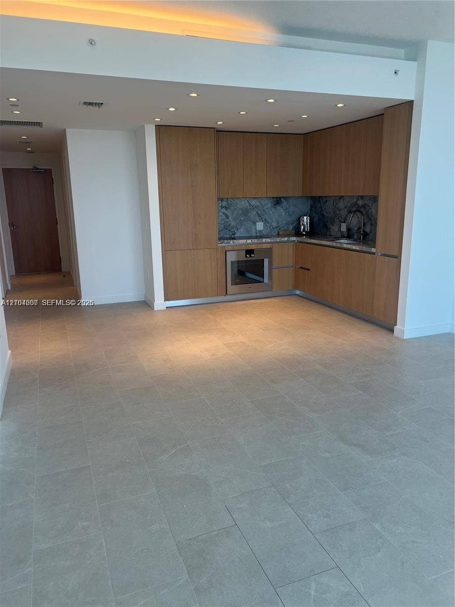 500 Alton Road, #1008, Miami Beach, Miami Beach, FL 33139 Photo 8