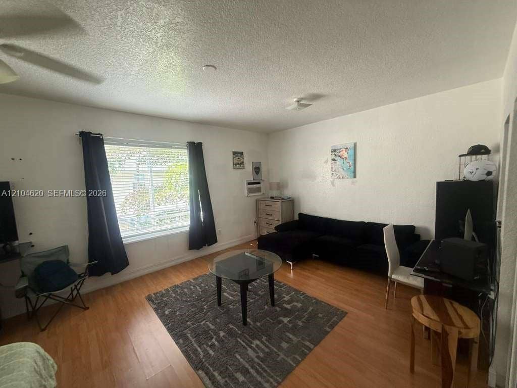 820 Euclid Avenue, #206, Miami Beach, Miami Beach, FL 33139 Photo 2
