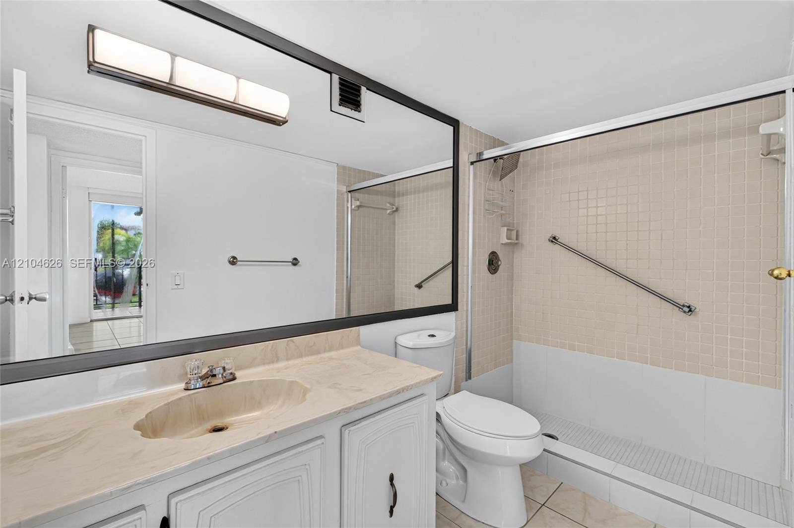 2000 Atlantic Shores Boulevard, #120, Hallandale Beach, Hallandale Beach, FL 33009 Photo 12