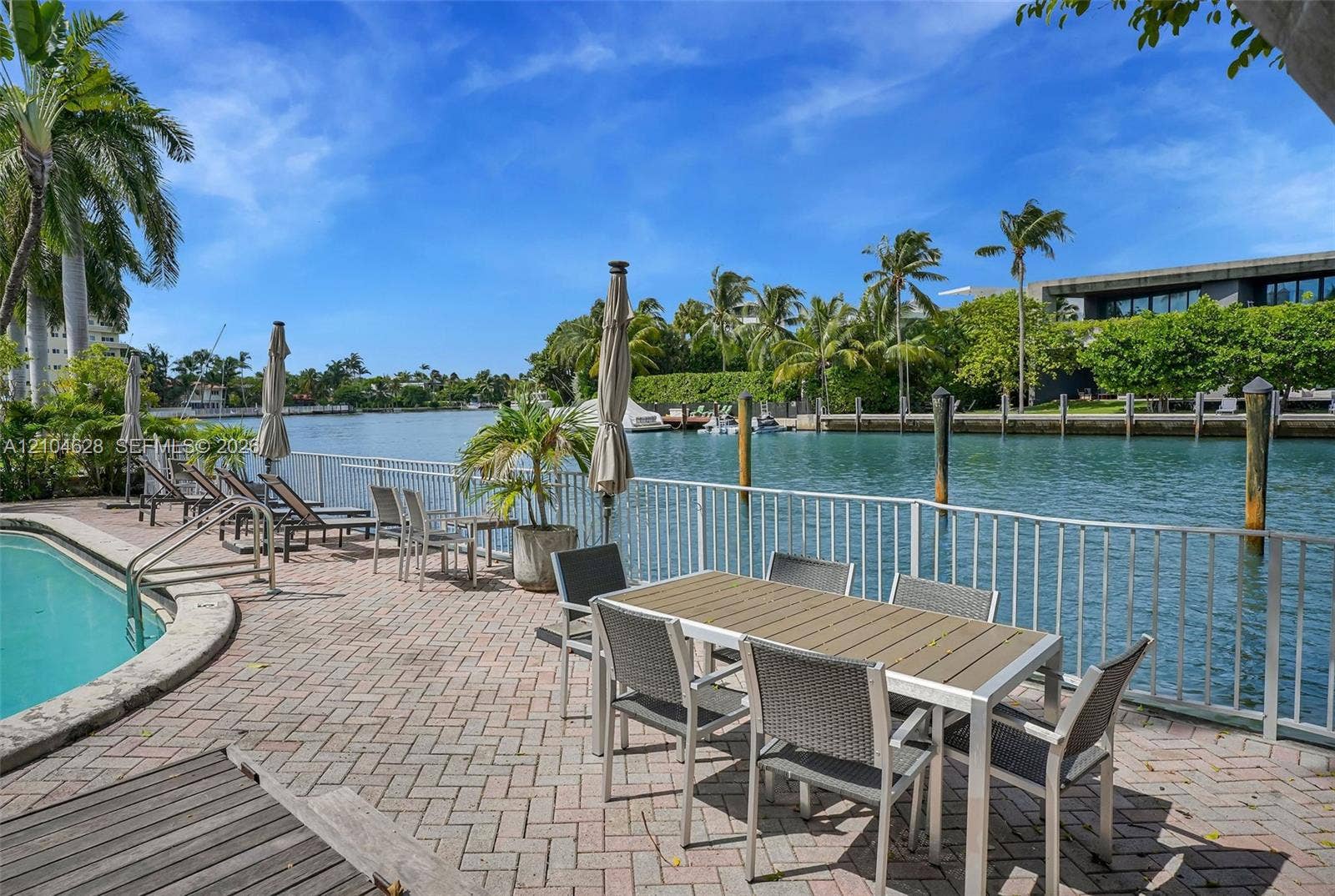 4800 Pine Tree Drive, #101, Miami Beach, FL 33140 Photo 20