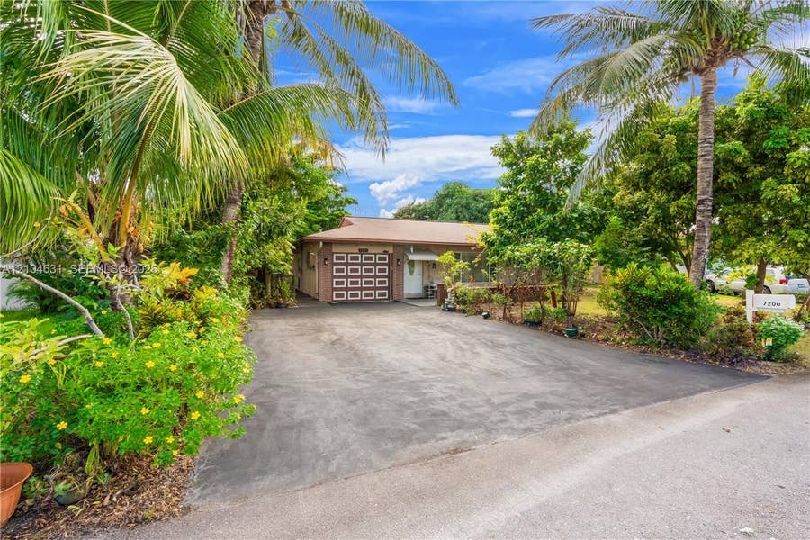 Property photo for 7200 NW 92nd Terrace, Tamarac, FL