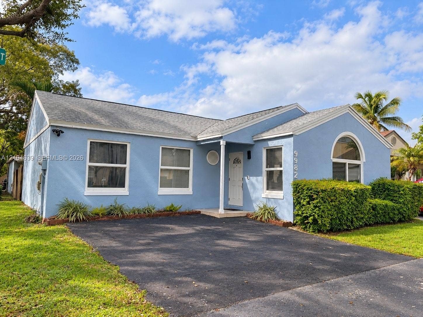 9982 SW 222nd Street, Cutler Bay, Cutler Bay, FL 33190 Photo 2