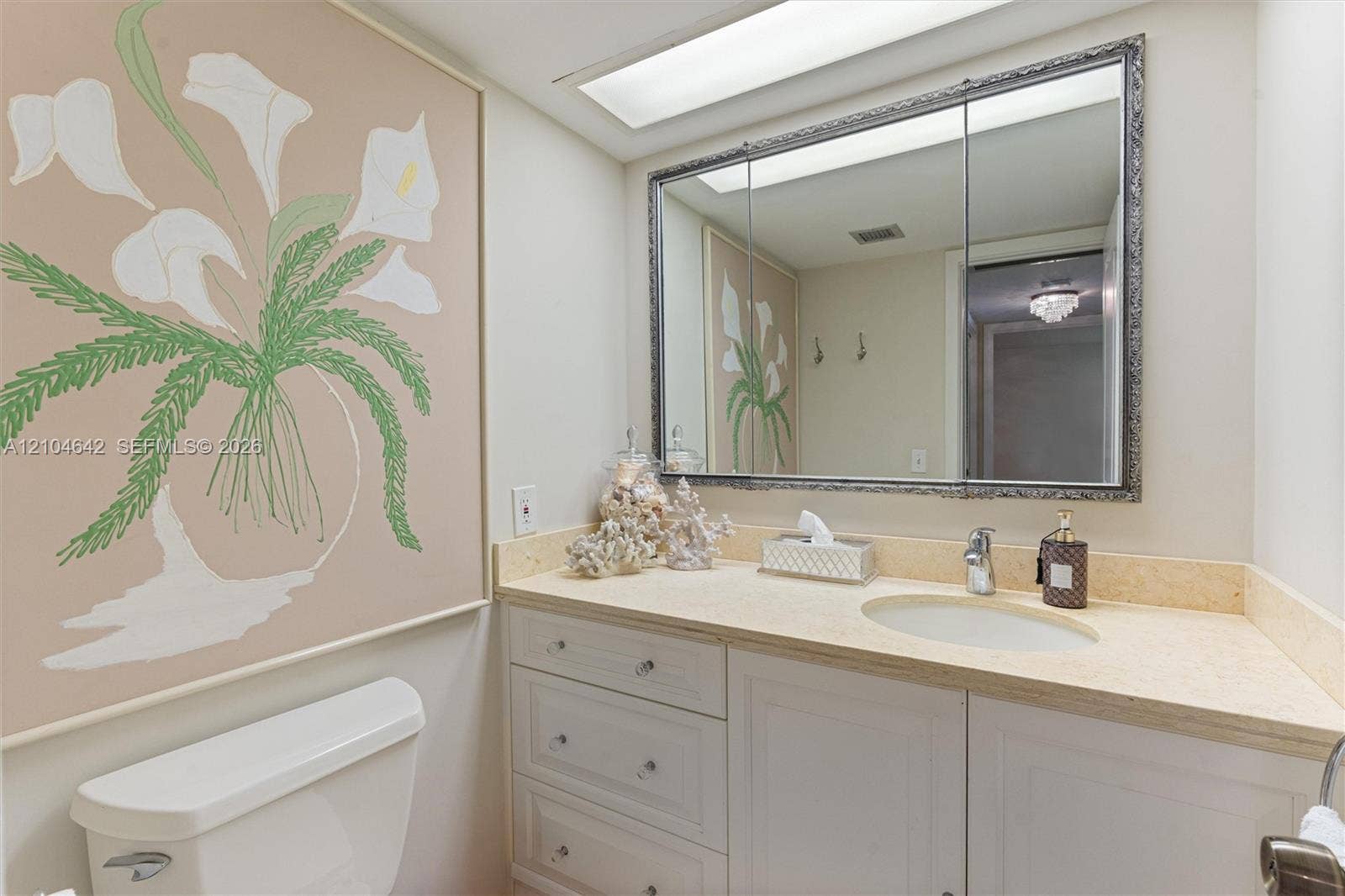 Powder room