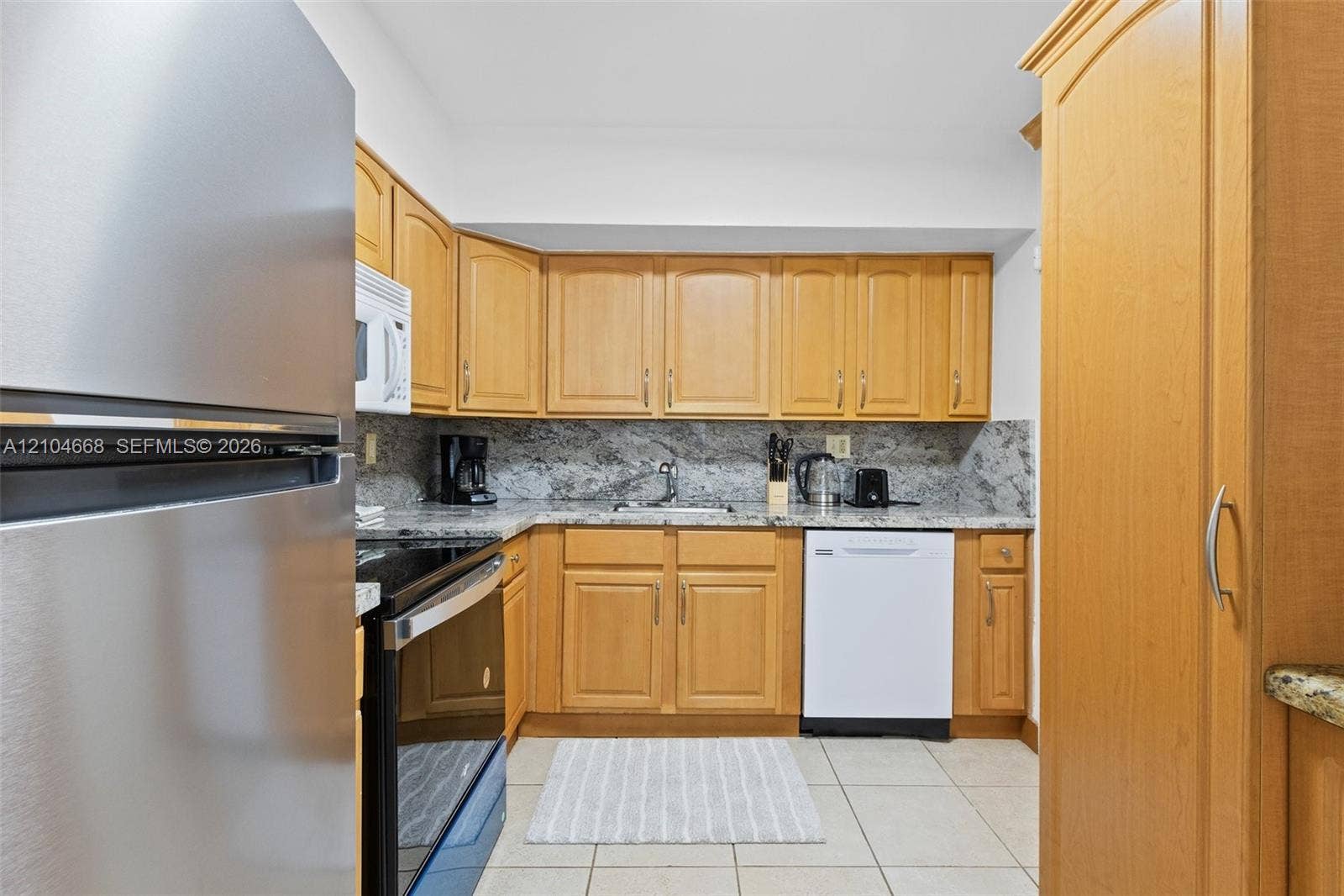 3725 S Ocean Drive, #921, Hollywood, FL 33019 Photo 10