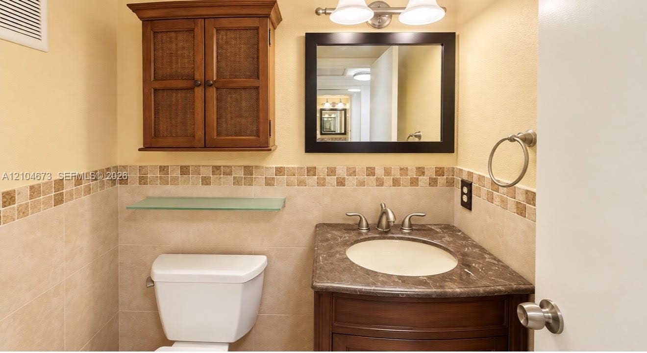116 E Westbury E, #116, Deerfield Beach, Deerfield Beach, FL 33442 Photo 17
