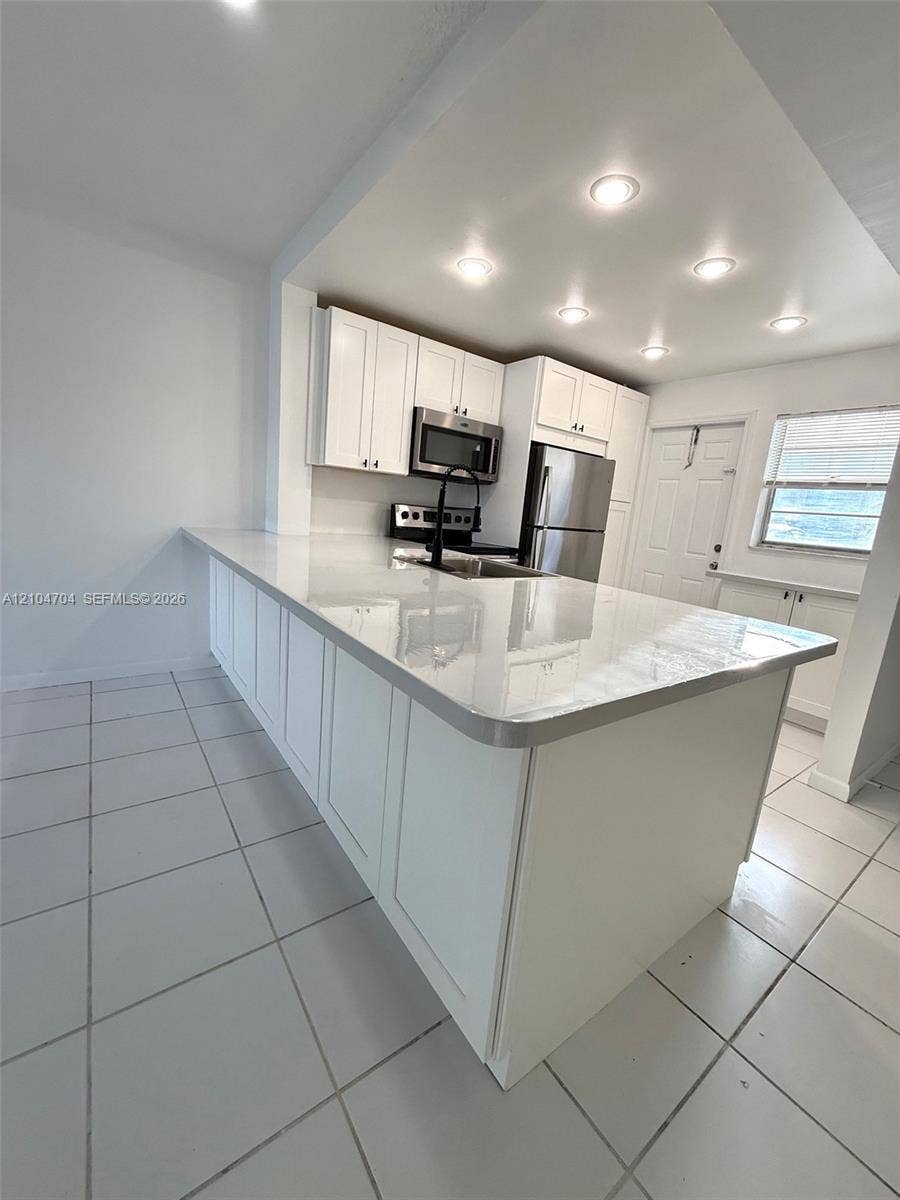 20111 NE 27th Court, #K107, Aventura, Aventura, FL 33180 Photo 6