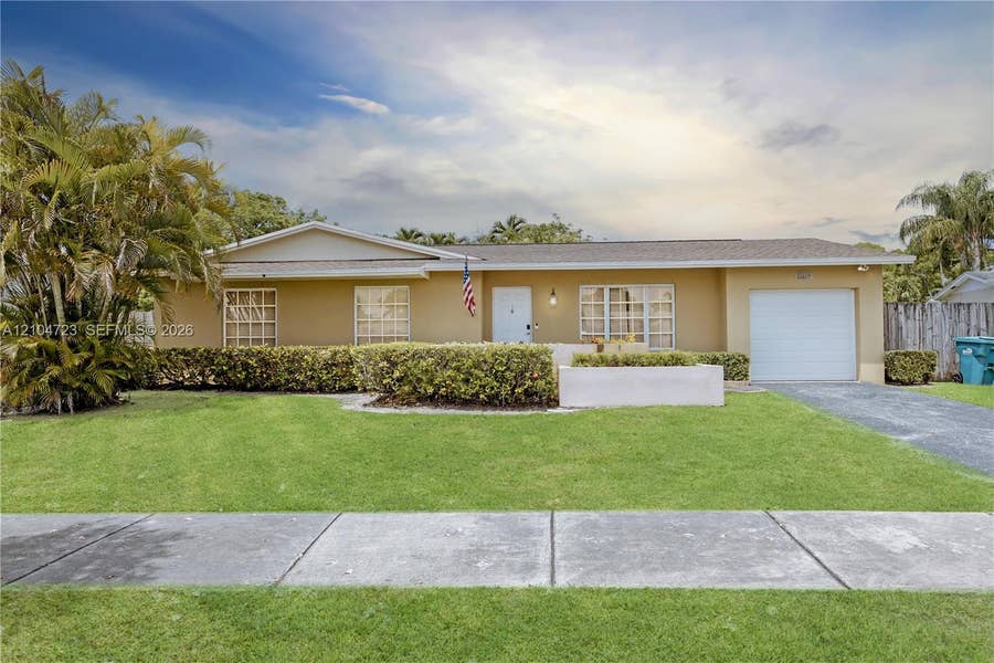 Property photo for 10520 SW 124th Avenue, Miami, FL