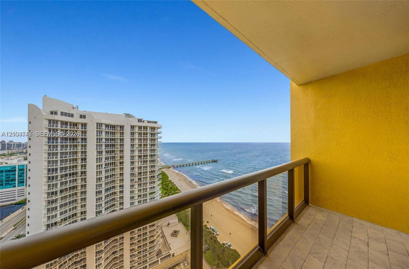 16275 Collins Avenue, #2502, Sunny Isles Beach, FL 33160 Photo 4