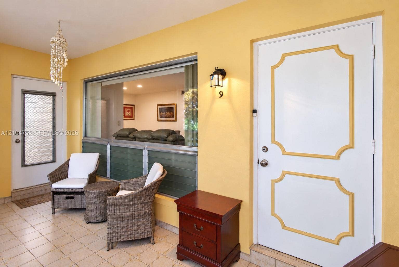 412 S Luna Court, #9, Hollywood, FL 33021 Porch and entry
