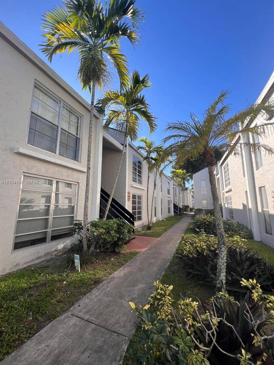 Property photo for 4431 Treehouse Lane, #H28, Tamarac, FL