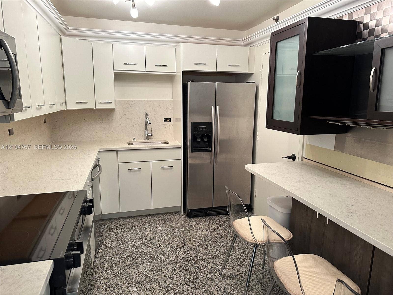 6039 Collins Avenue, #815, Miami Beach, Miami Beach, FL 33140 Photo 2