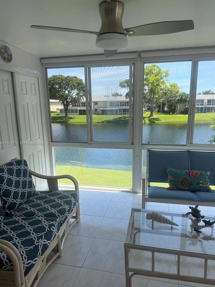 1421 NW 19th Terrace, #202, Delray Beach, FL 33445 Photo 2