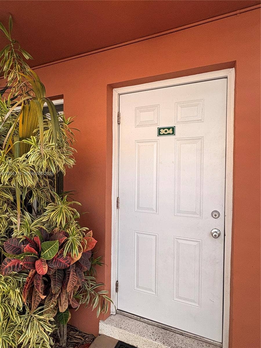 Property photo for 775 W 29th Street, #304, Hialeah, FL