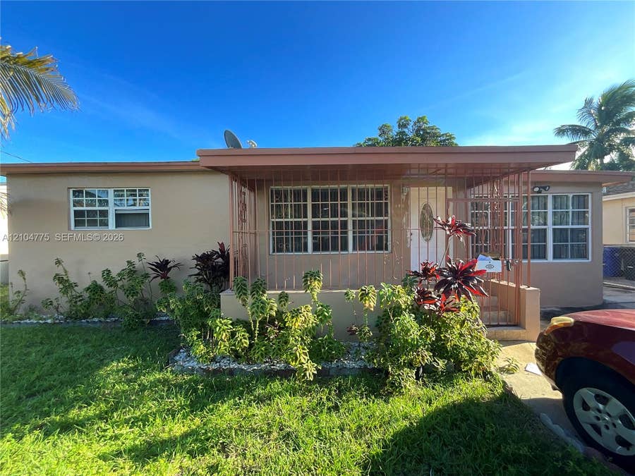 Property photo for 140 NE 171st Street, North Miami Beach, FL
