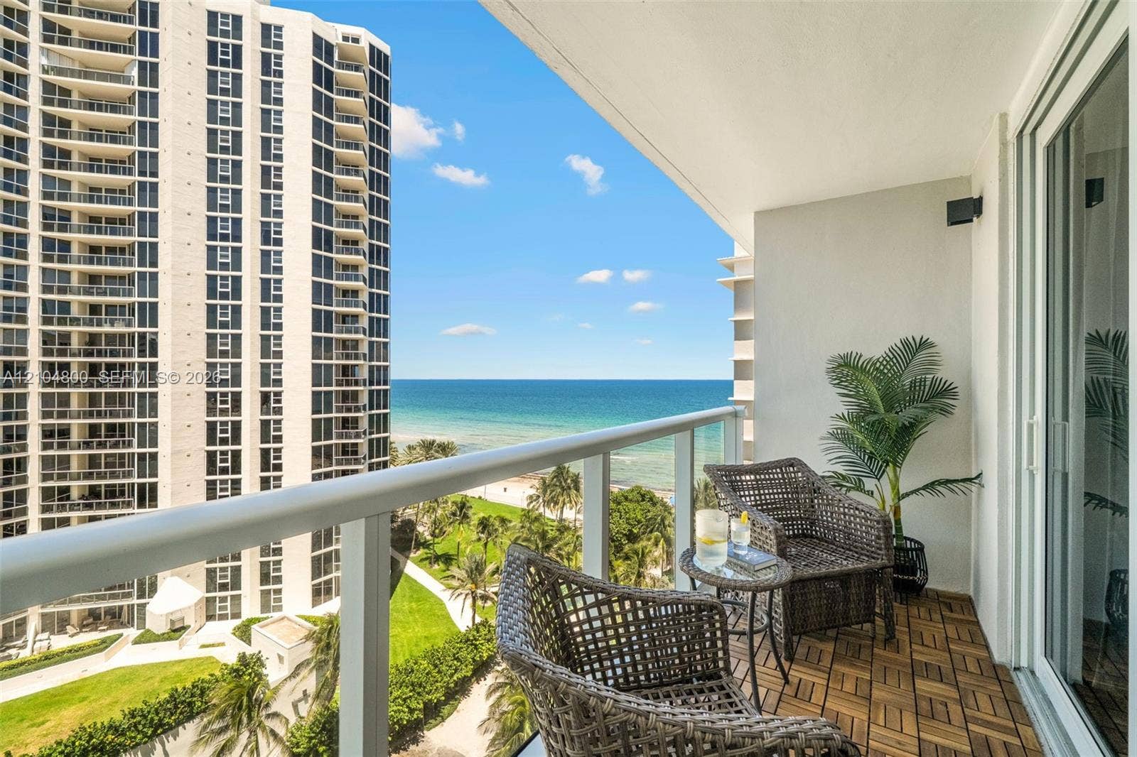 19201 Collins Avenue, #924, Sunny Isles Beach, Sunny Isles Beach, FL 33160 Photo 13