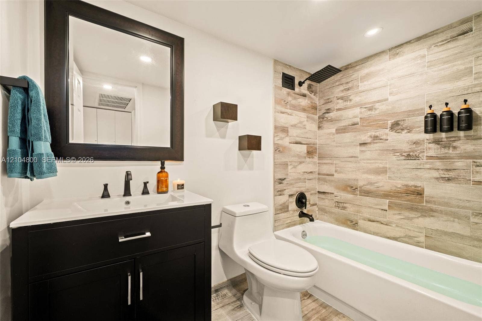19201 Collins Avenue, #924, Sunny Isles Beach, Sunny Isles Beach, FL 33160 Photo 11