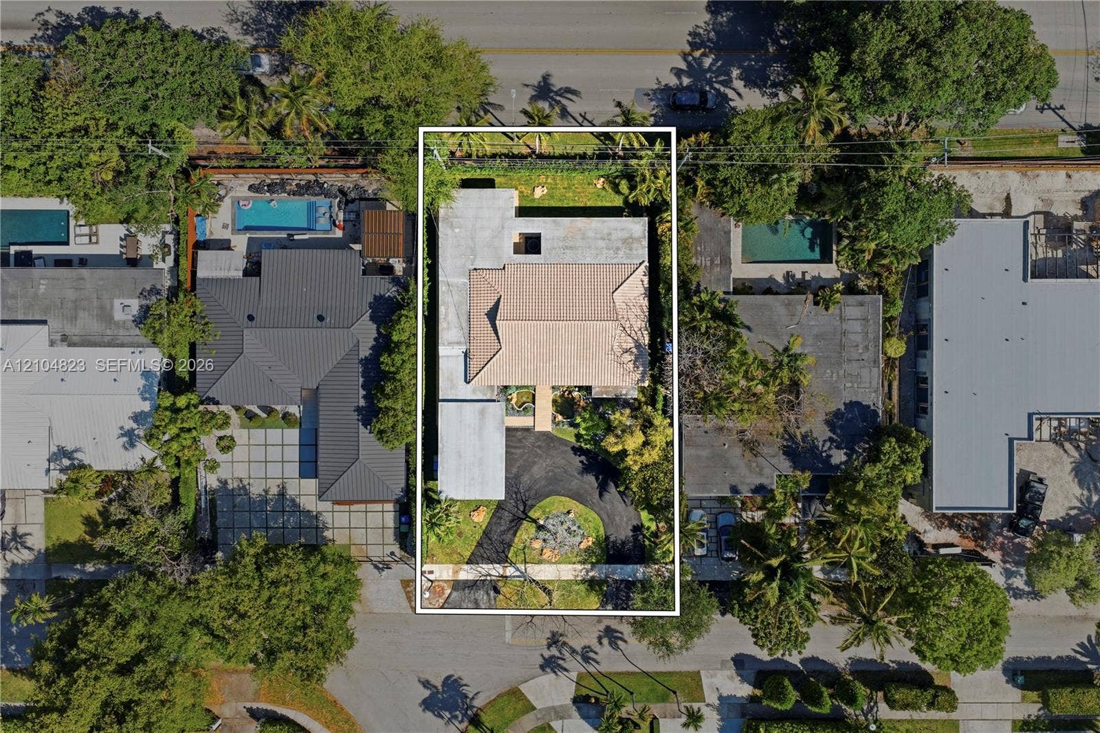 291 E Shore Drive E, Miami, FL 33133 Photo 57
