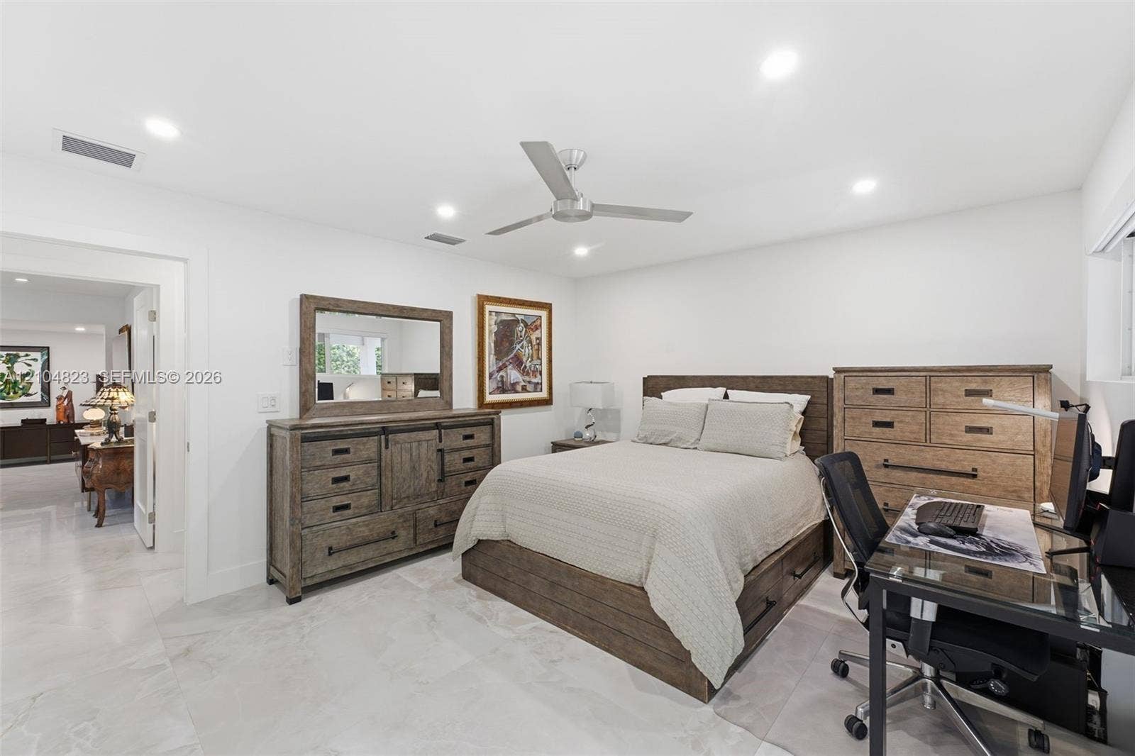 291 E Shore Drive E, Miami, FL 33133 Bedroom 3