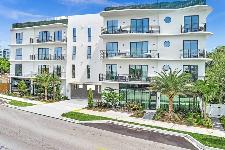 Property photo for 2100 Miami Road, #202, Fort Lauderdale, FL