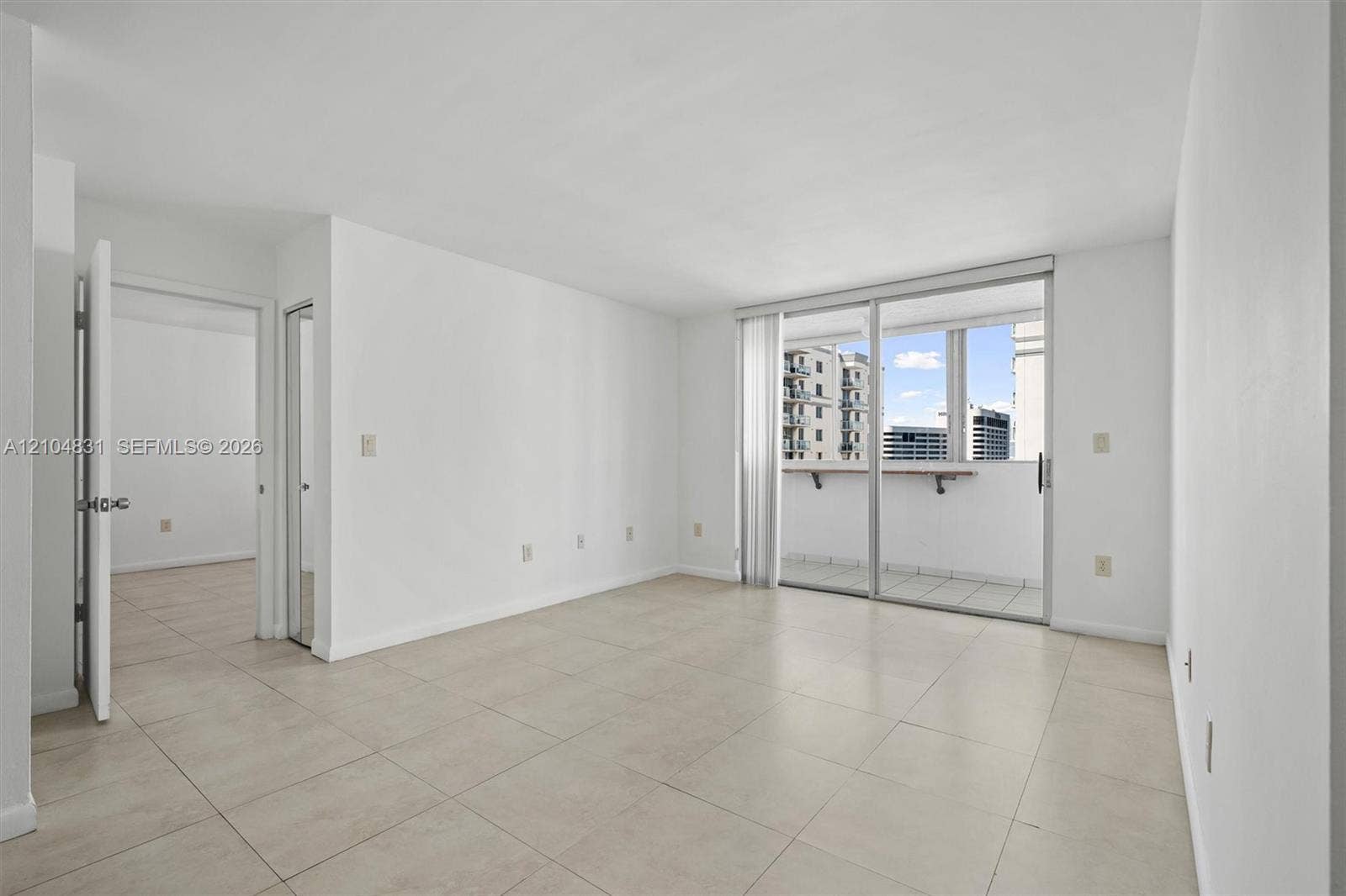 5055 NW 7th Street, #908, Miami, Miami, FL 33126 Photo 21