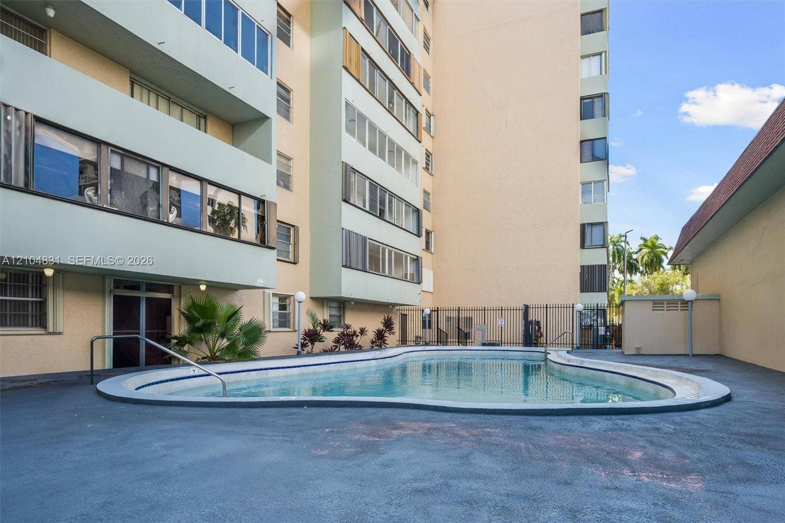 5055 NW 7th Street, #908, Miami, Miami, FL 33126 Photo 36