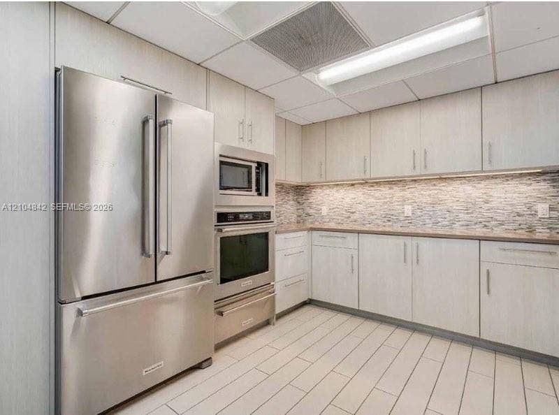 Clubhouse Kitchen