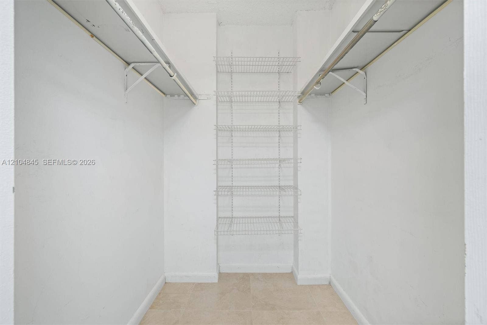 5055 NW 7th Street, #908, Miami, FL 33126 Photo 32