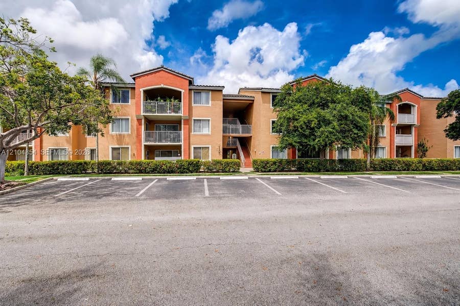 Property photo for 3854 Lyons Road, #307-5, Coconut Creek, FL