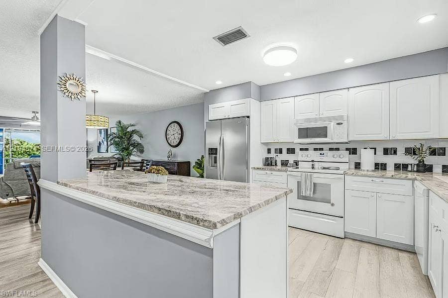 Property photo for 600 Valley Stream, #F8, Naples, FL